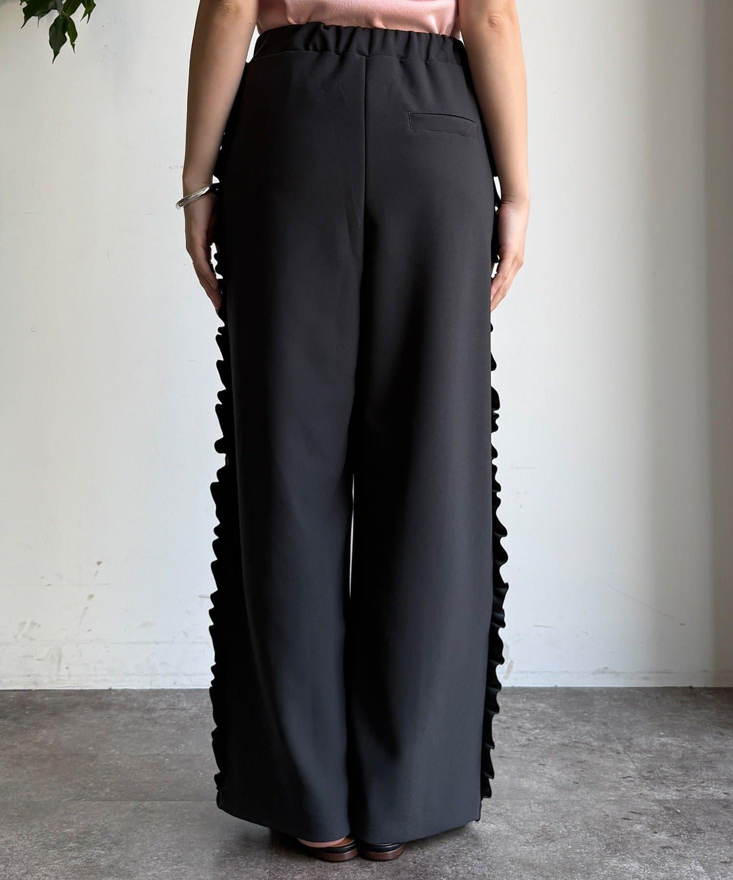 彈力喬其紗側邊荷葉邊褲子（網絡限定）