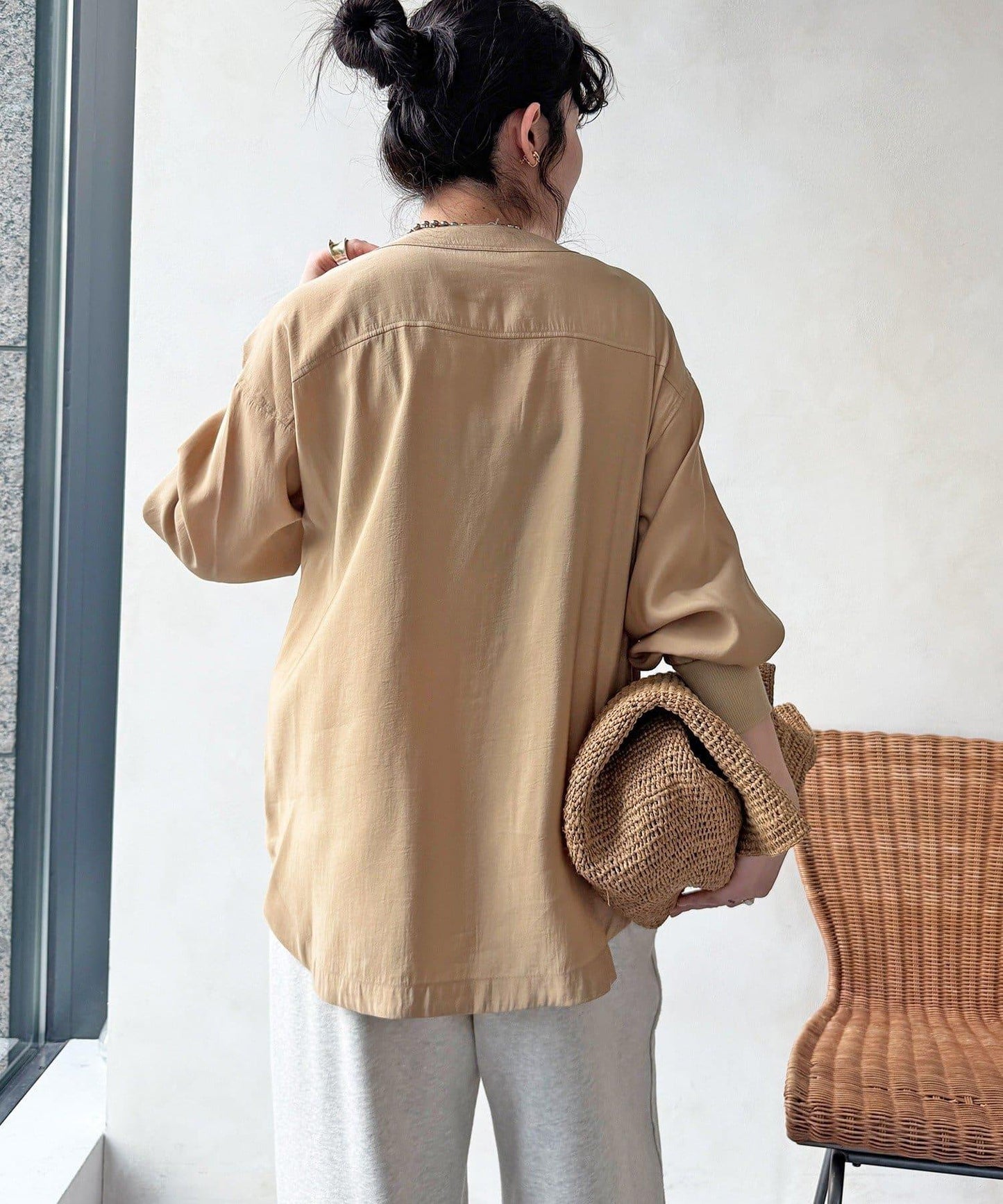 無領夾克風設計襯衫