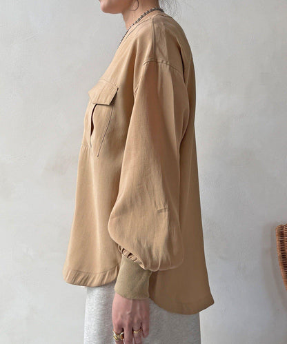 無領夾克風設計襯衫