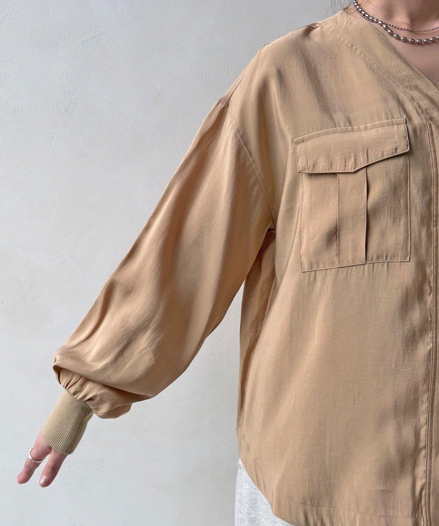 無領夾克風設計襯衫