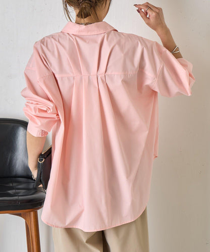 後褶設計寬鬆襯衫