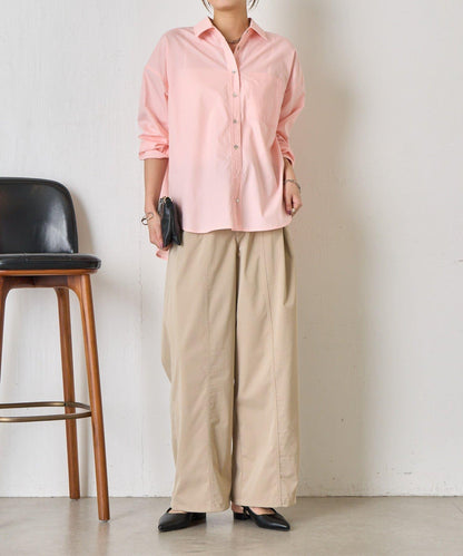 後褶設計寬鬆襯衫