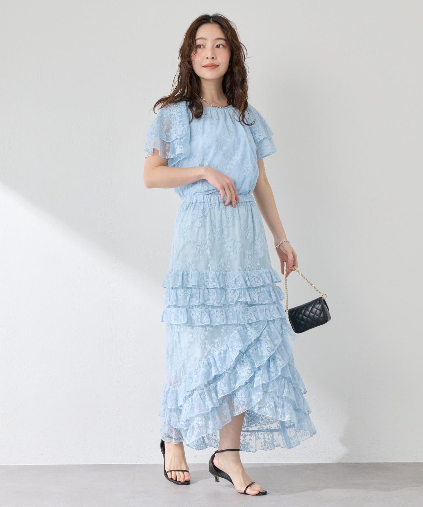 網紗刺繡 荷葉袖 襯衫