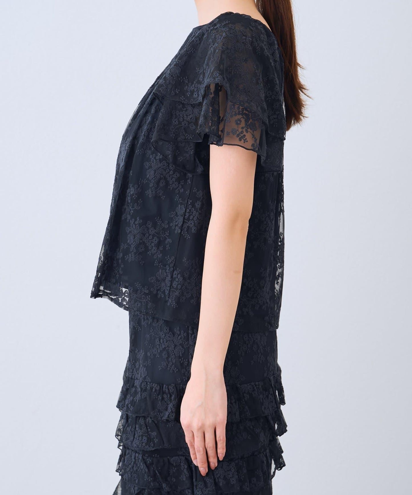 網紗刺繡 荷葉袖 襯衫