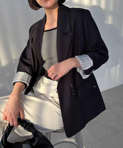 C.L 亞麻質感西裝外套