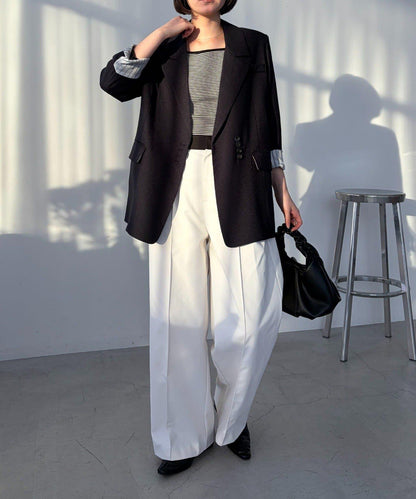 C.L 亞麻質感西裝外套