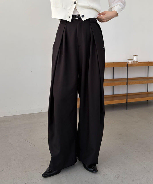 C.L 皮革腰帶設計 不規則褶襉 褲子