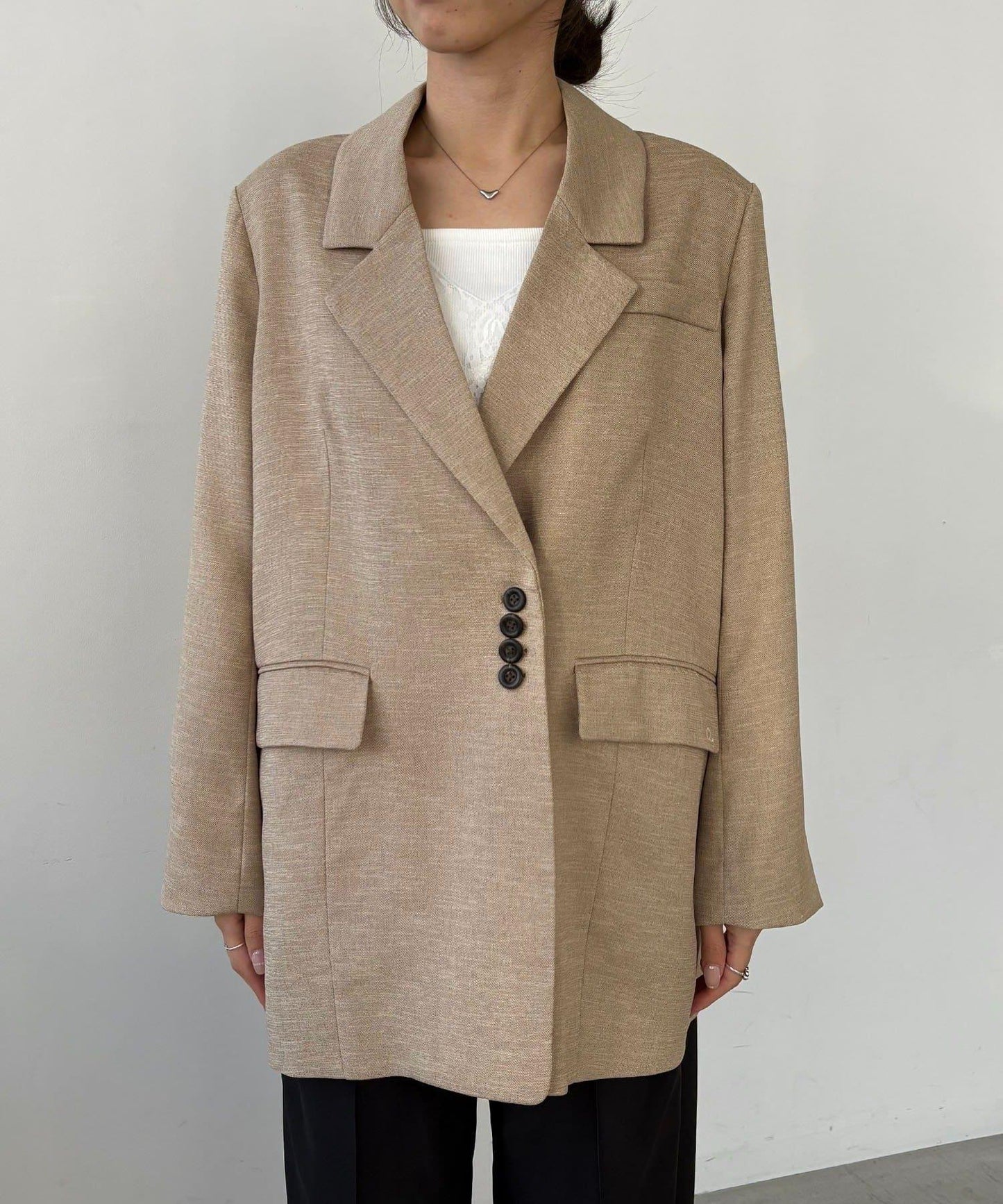 C.L 亞麻質感西裝外套