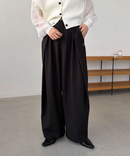 C.L 皮革腰帶設計 不規則褶襉 褲子