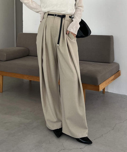 C.L 皮革腰帶設計 不規則褶襉 褲子