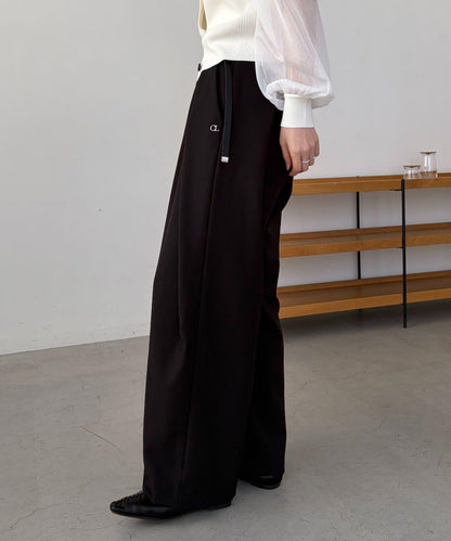 C.L 皮革腰帶設計 不規則褶襉 褲子