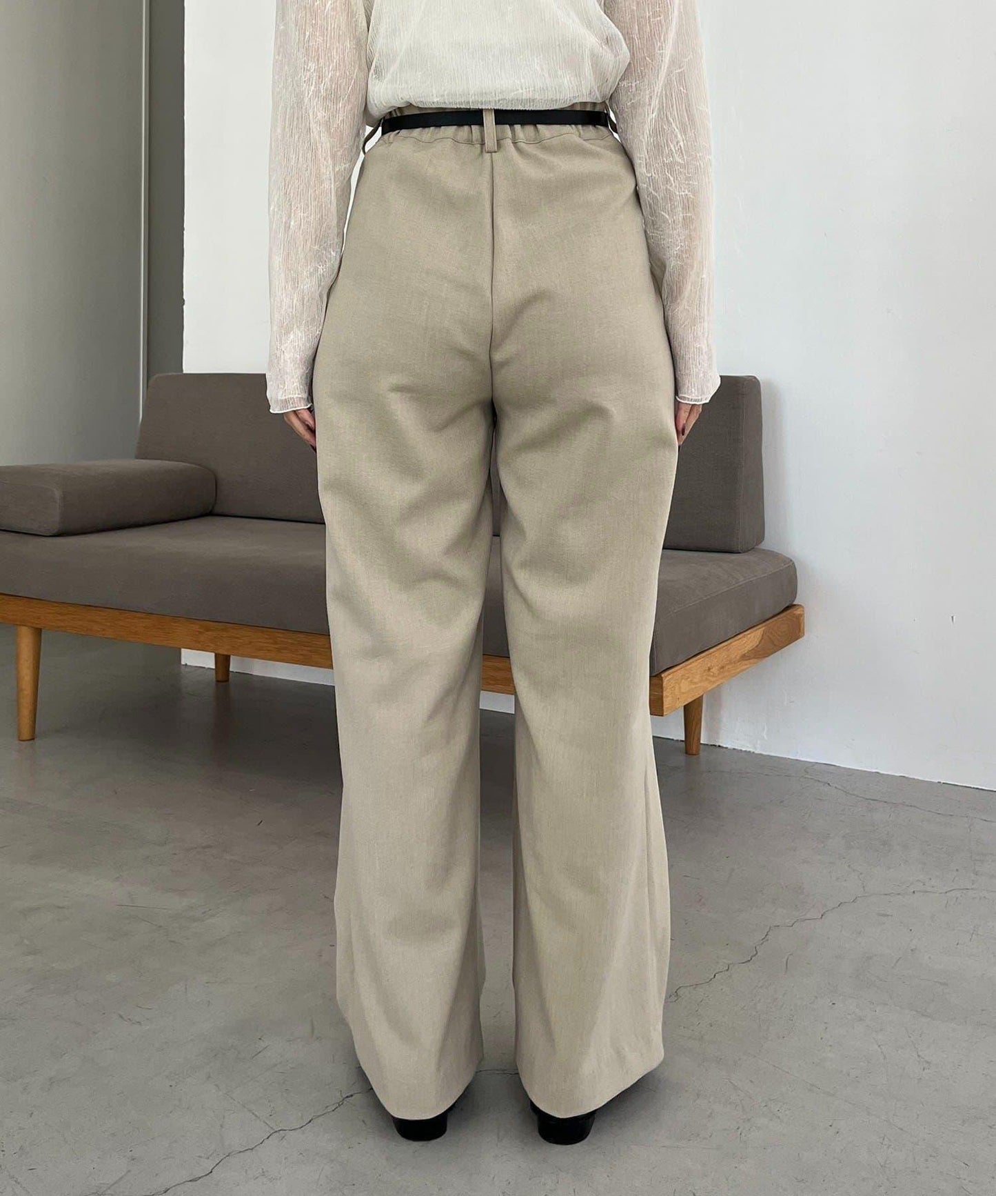 C.L 皮革腰帶設計 不規則褶襉 褲子