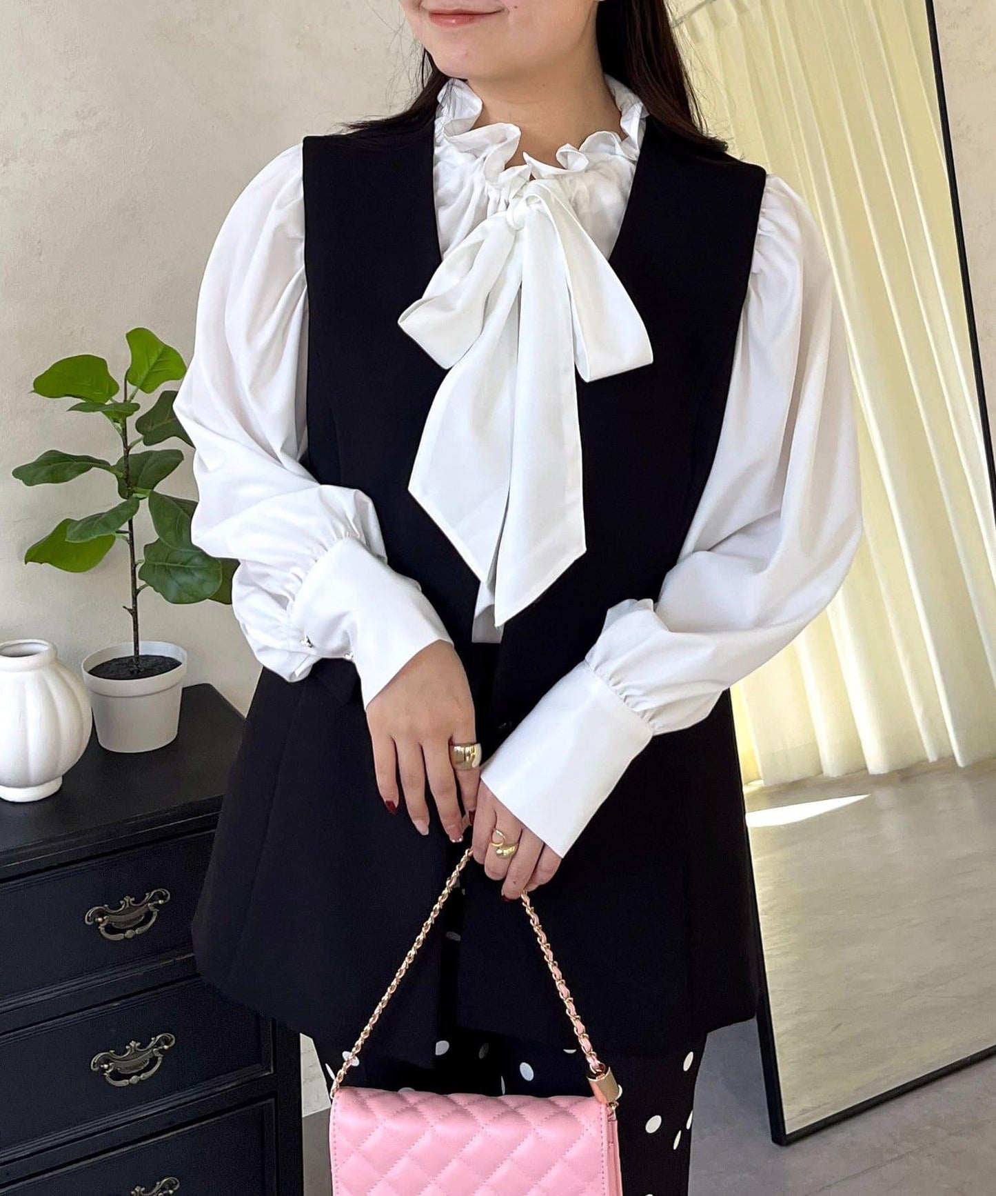 蓬袖 蝴蝶結領 女襯衫