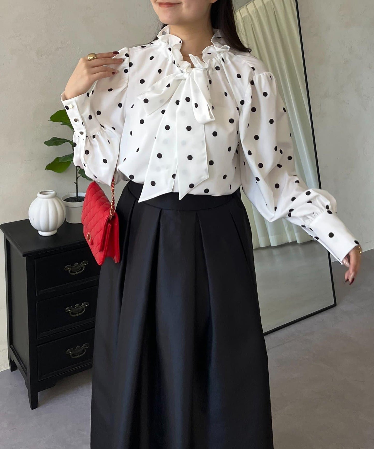 蓬袖 蝴蝶結領 女襯衫