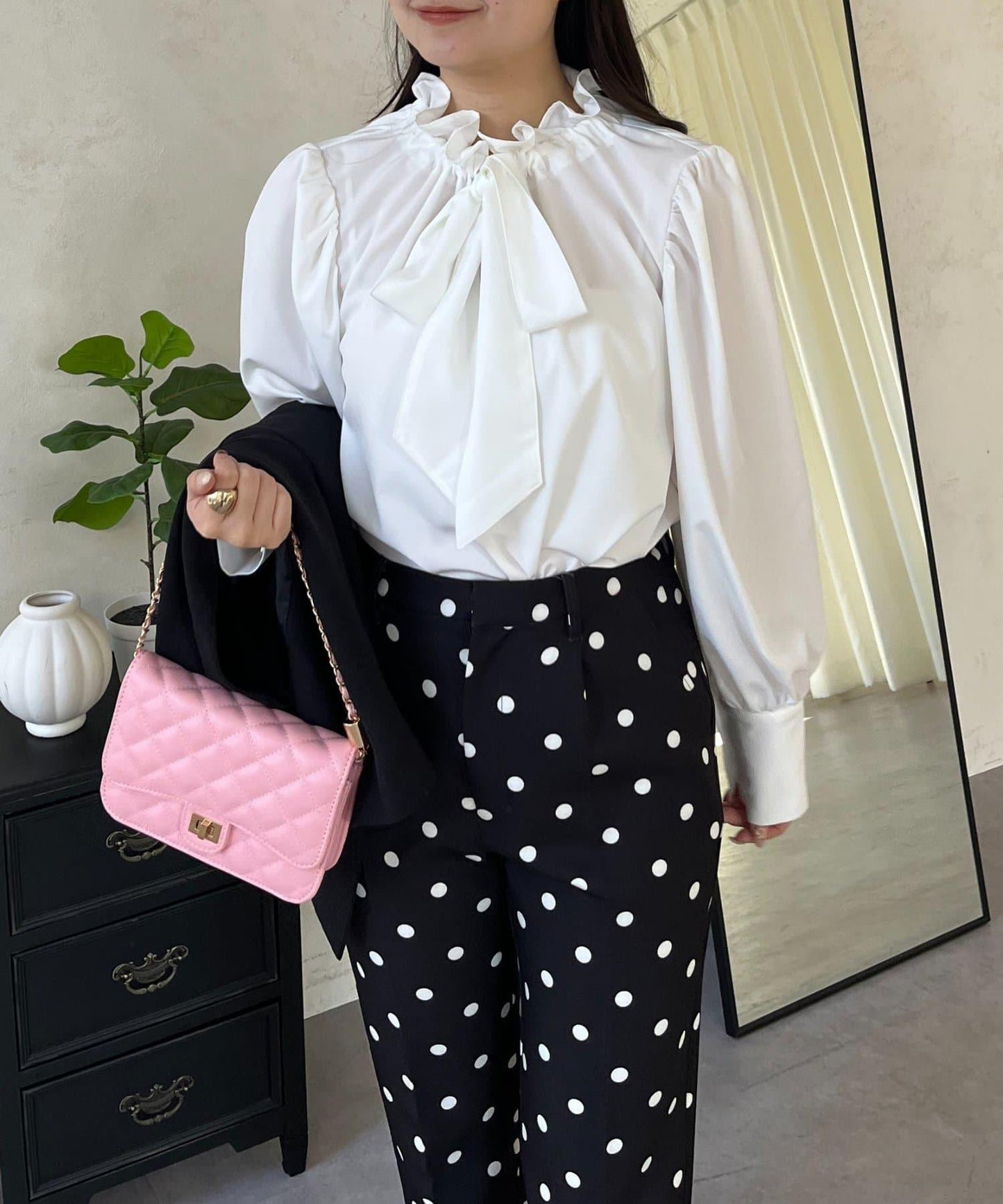 蓬袖 蝴蝶結領 女襯衫