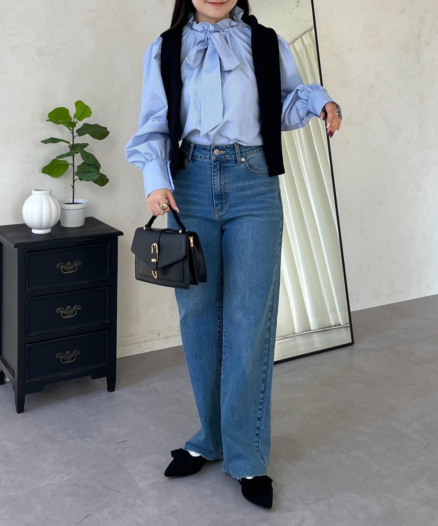 蓬袖 蝴蝶結領 女襯衫