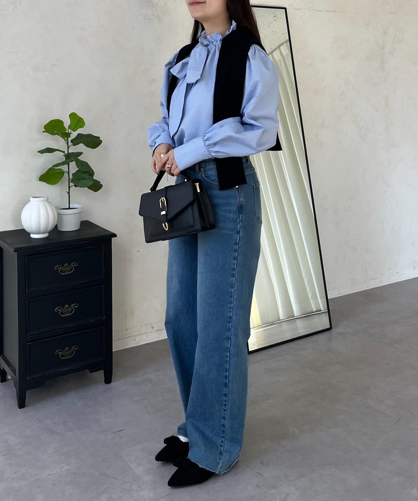 蓬袖 蝴蝶結領 女襯衫