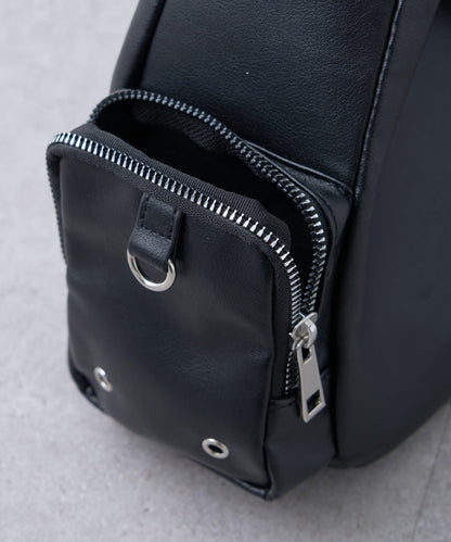 SOUNDS GOOOOD 皮質半月包