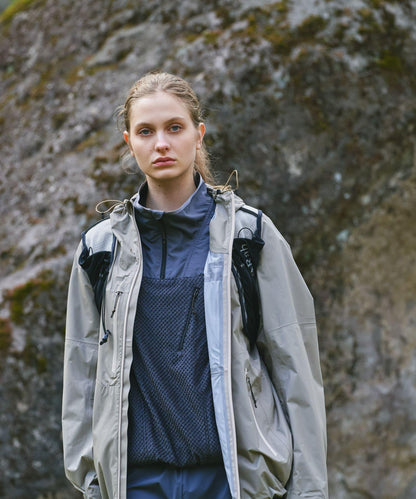 HIKE SHELL JACKET