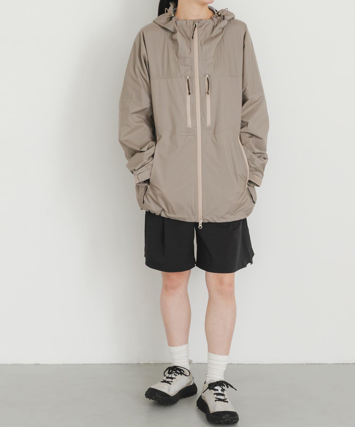 HIKE SHELL JACKET