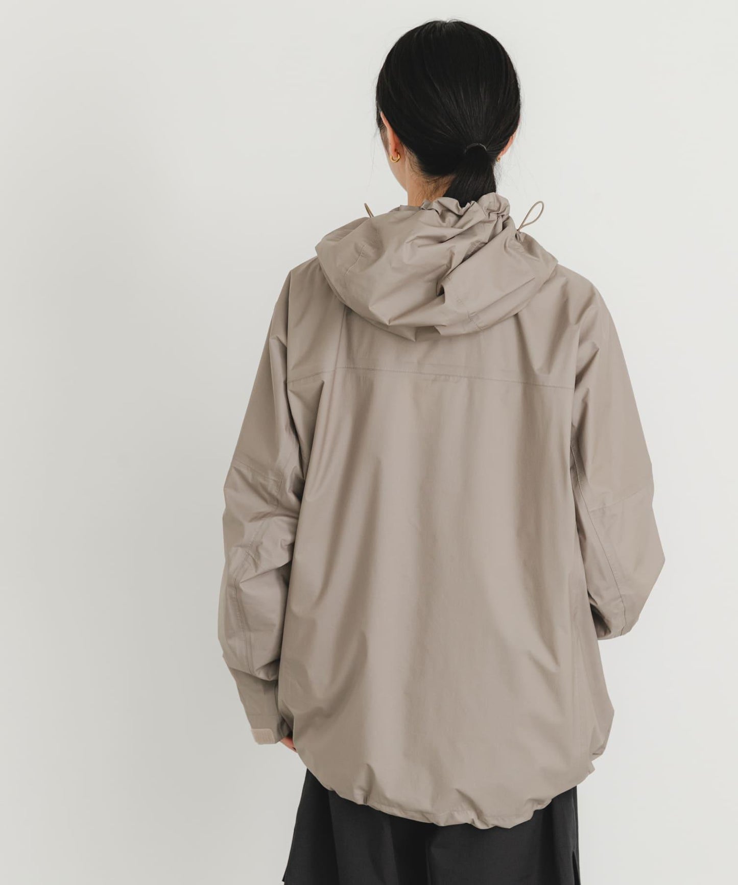HIKE SHELL JACKET