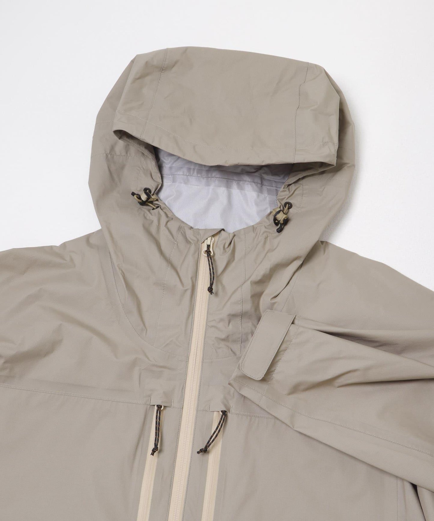 HIKE SHELL JACKET