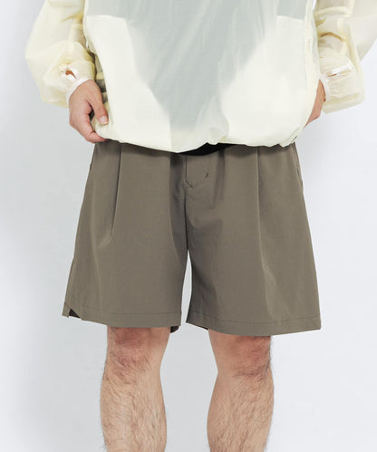 HIKE SHORTS 休閒短褲