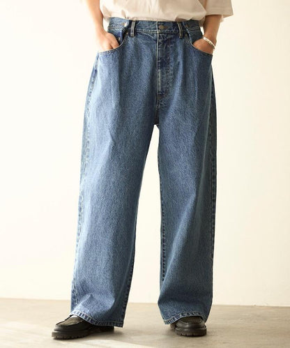 設計褶皺 Japan denim 寬鬆廓形 牛仔褲