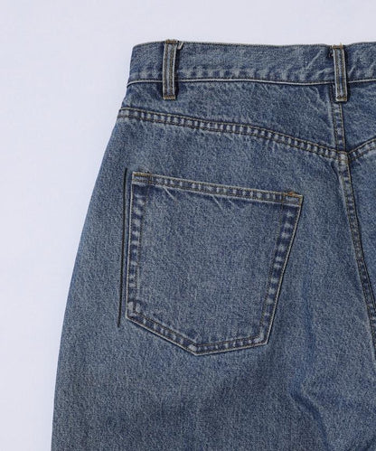 設計褶皺 Japan denim 寬鬆廓形 牛仔褲