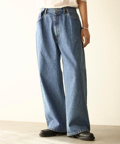 設計褶皺 Japan denim 寬鬆廓形 牛仔褲