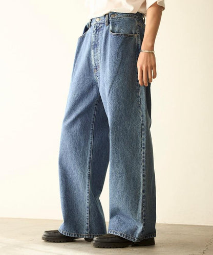 設計褶皺 Japan denim 寬鬆廓形 牛仔褲