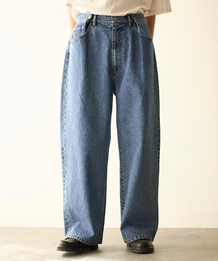 設計褶皺 Japan denim 寬鬆廓形 牛仔褲