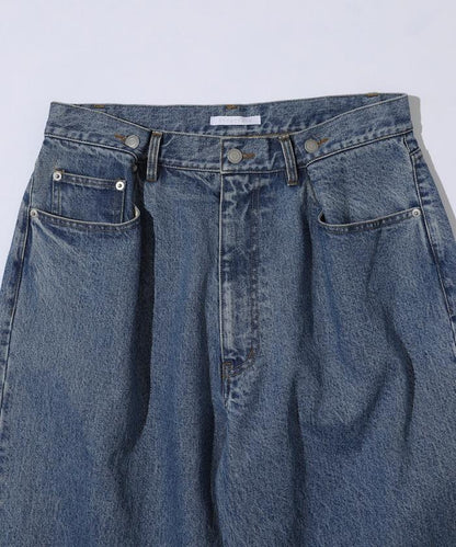 設計褶皺 Japan denim 寬鬆廓形 牛仔褲
