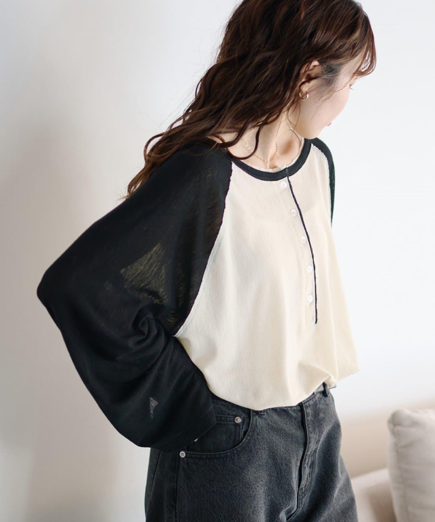 2WAY透膚插肩亨利領T恤