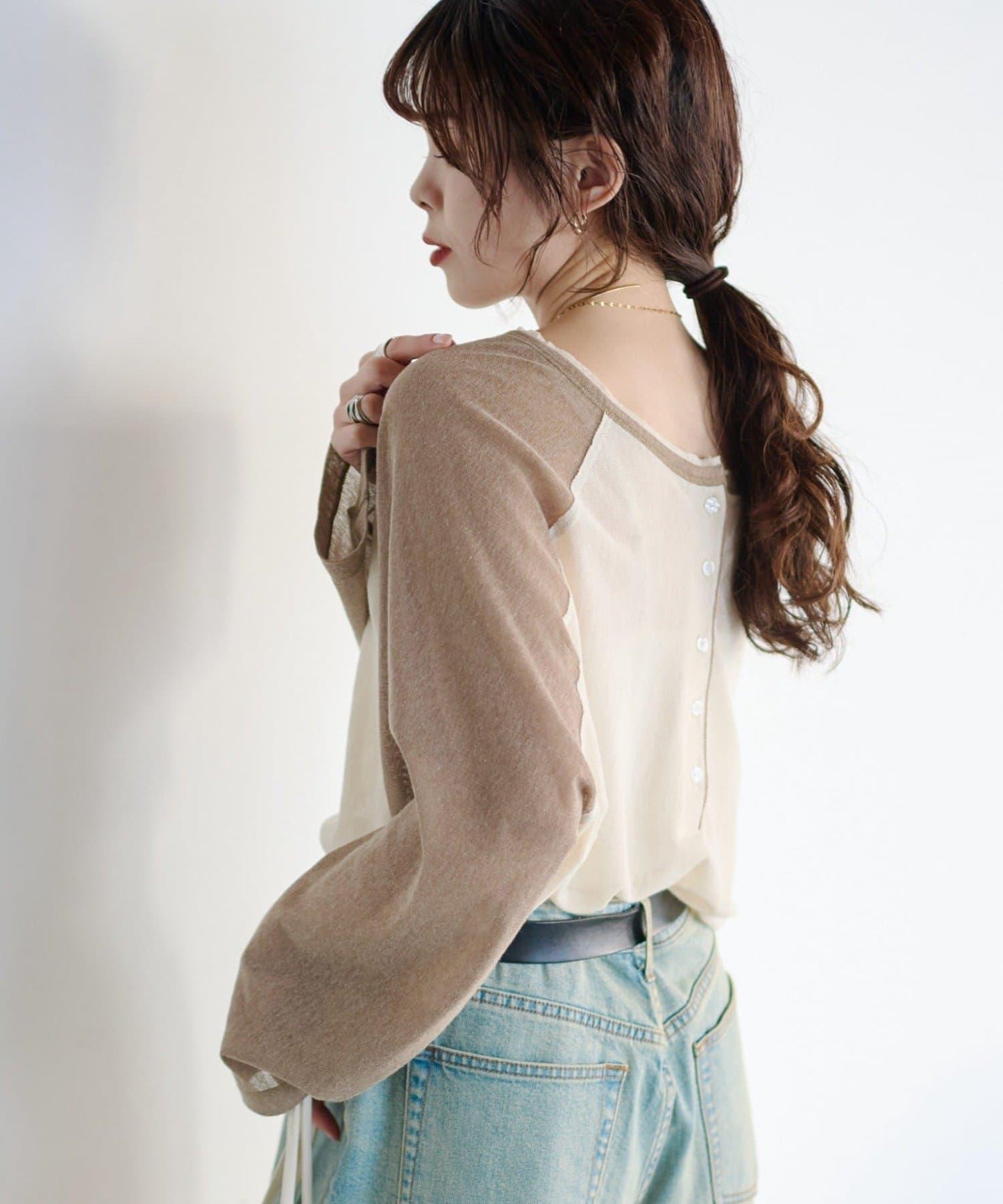 2WAY透膚插肩亨利領T恤