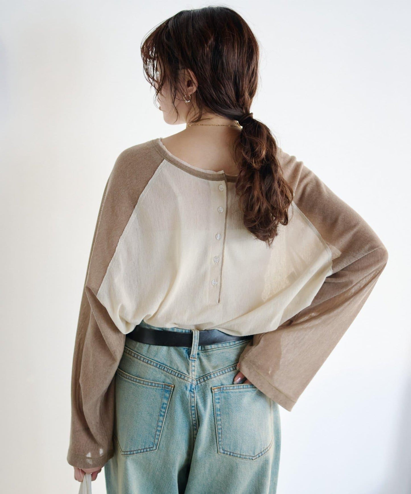 2WAY透膚插肩亨利領T恤