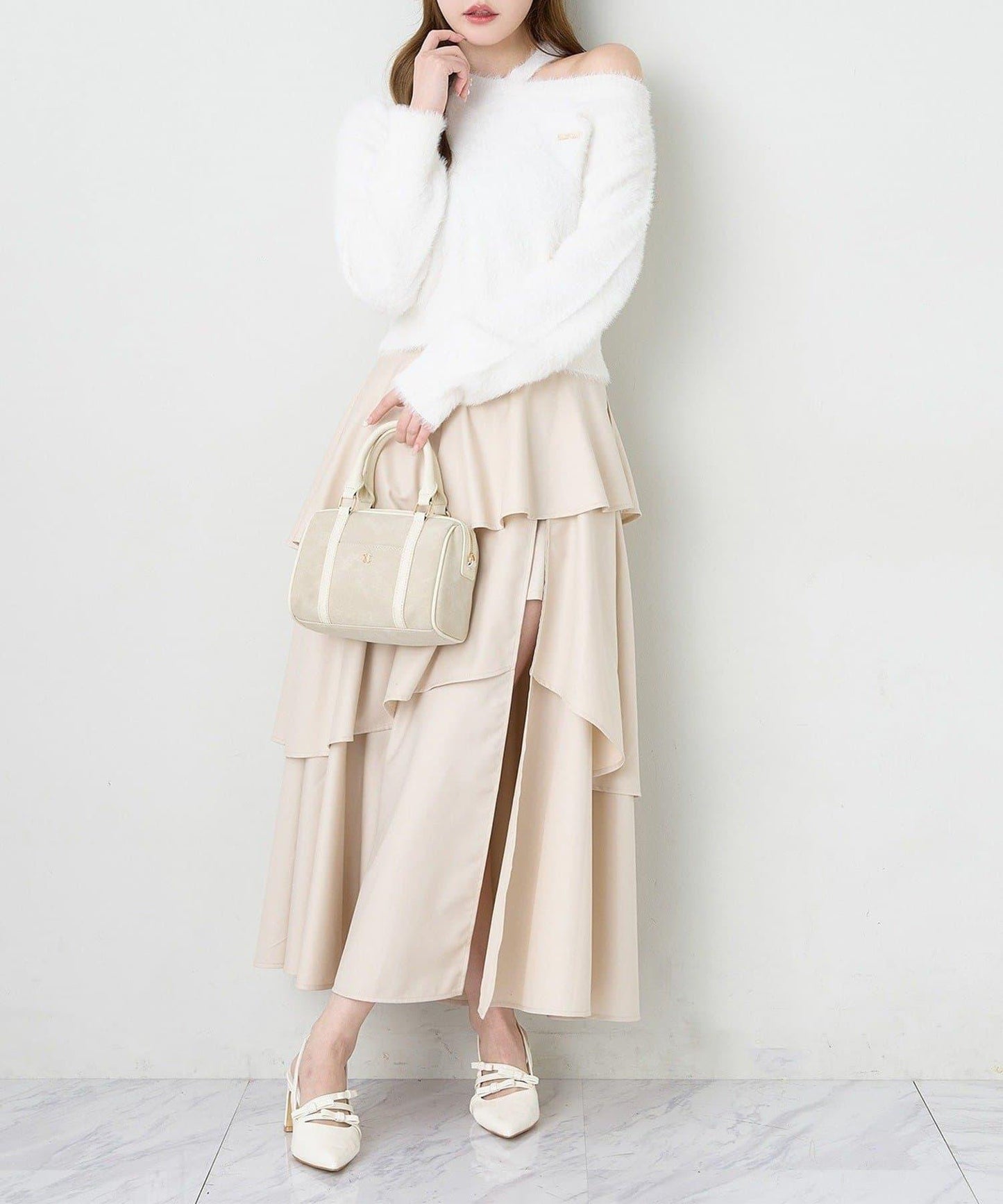 層疊設計＋後繫帶＋開叉＋長款半身裙