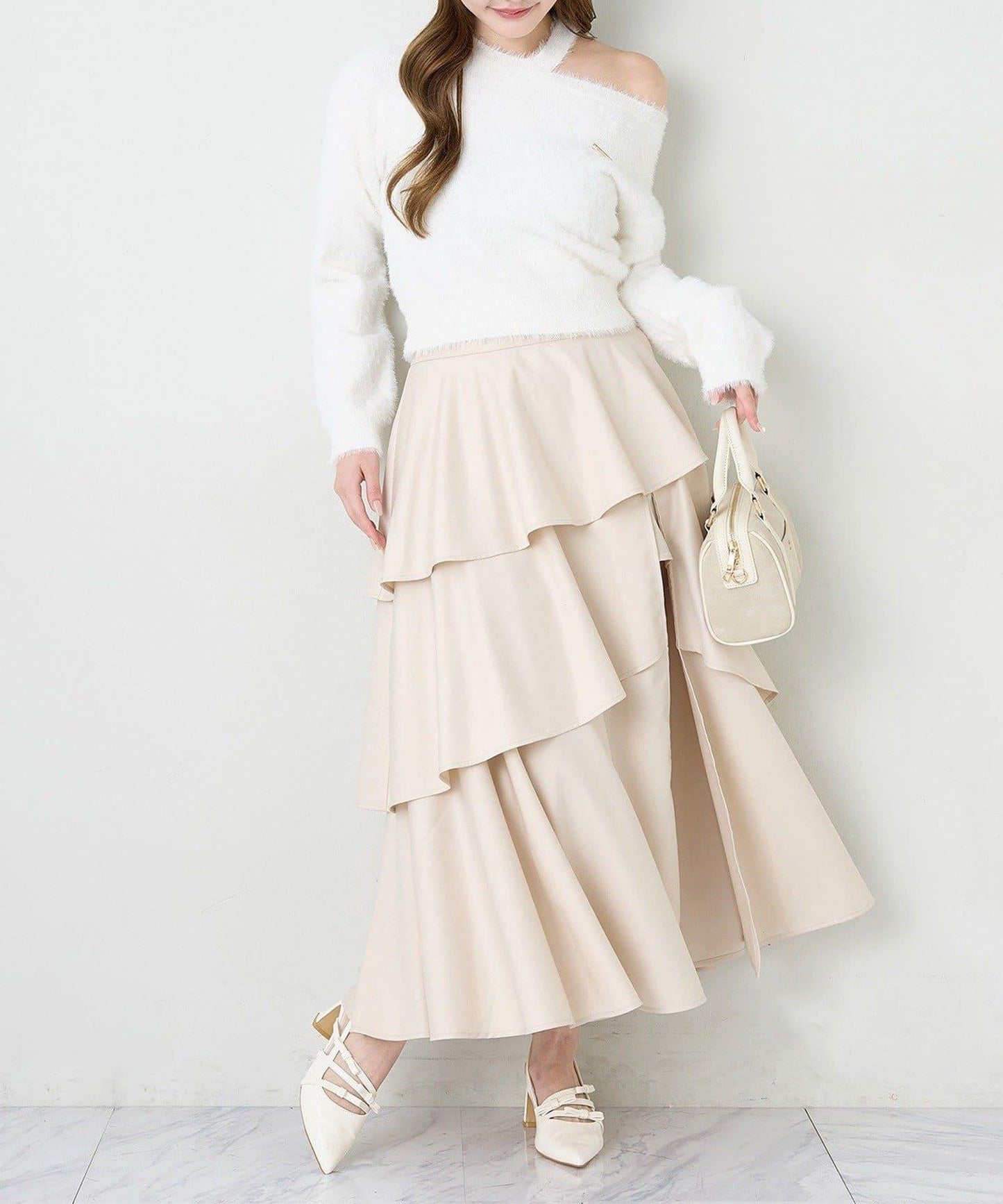 層疊設計＋後繫帶＋開叉＋長款半身裙
