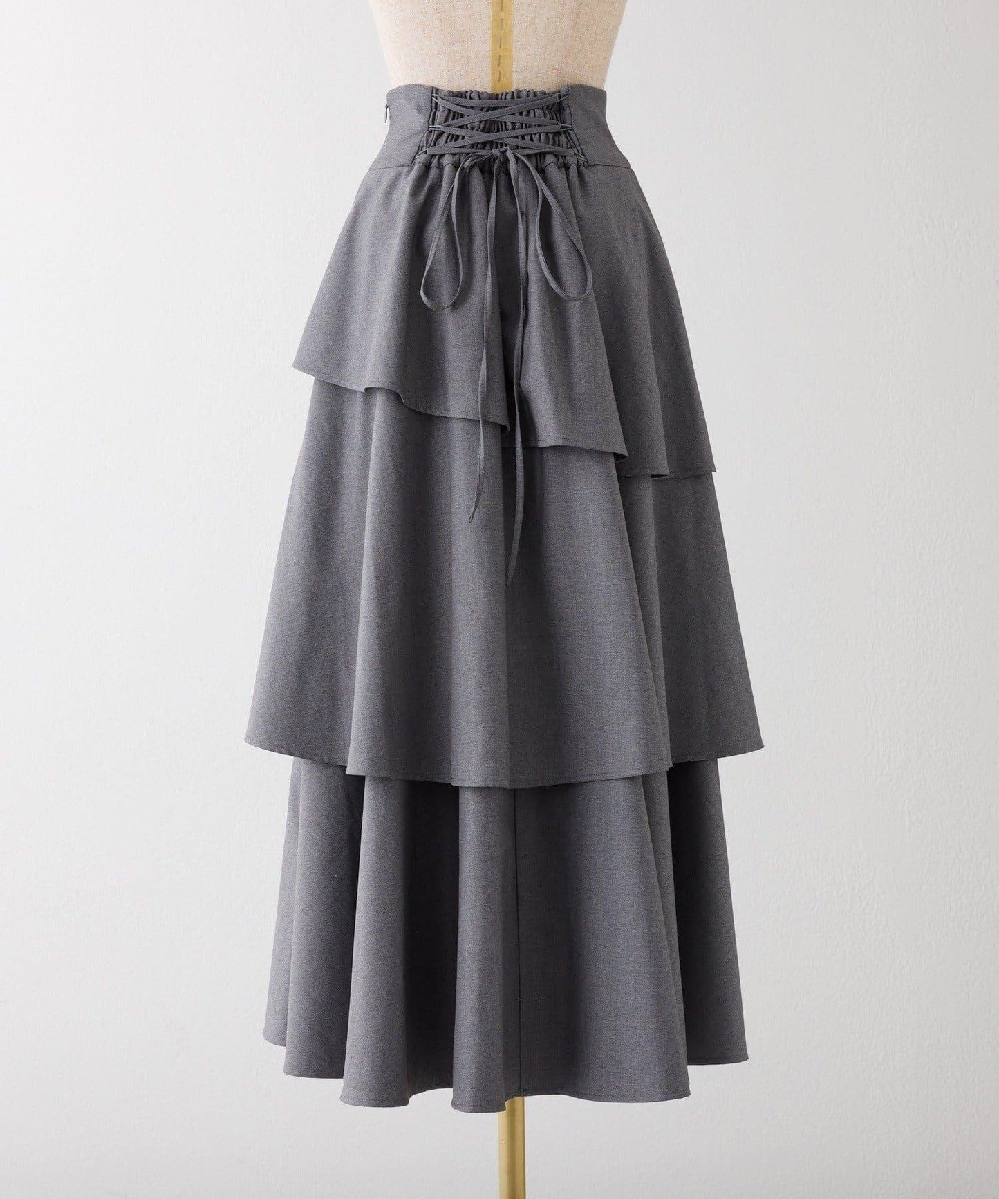 層疊設計＋後繫帶＋開叉＋長款半身裙