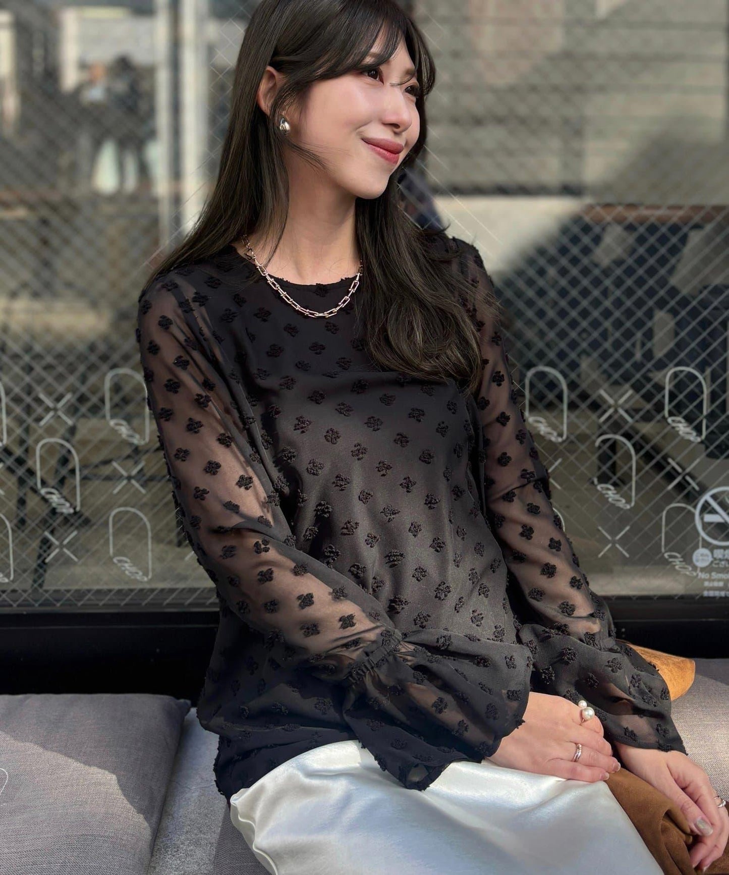 Yurie企畫 花朵波點提花透視襯衫