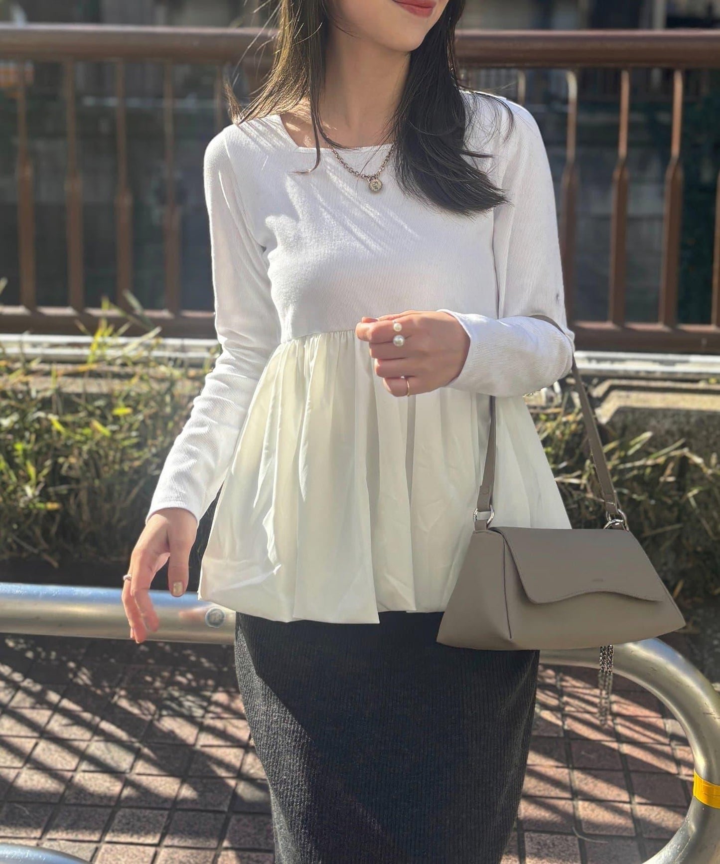 Yurie企畫 前後兩穿 下襬氣球款 套頭上衣