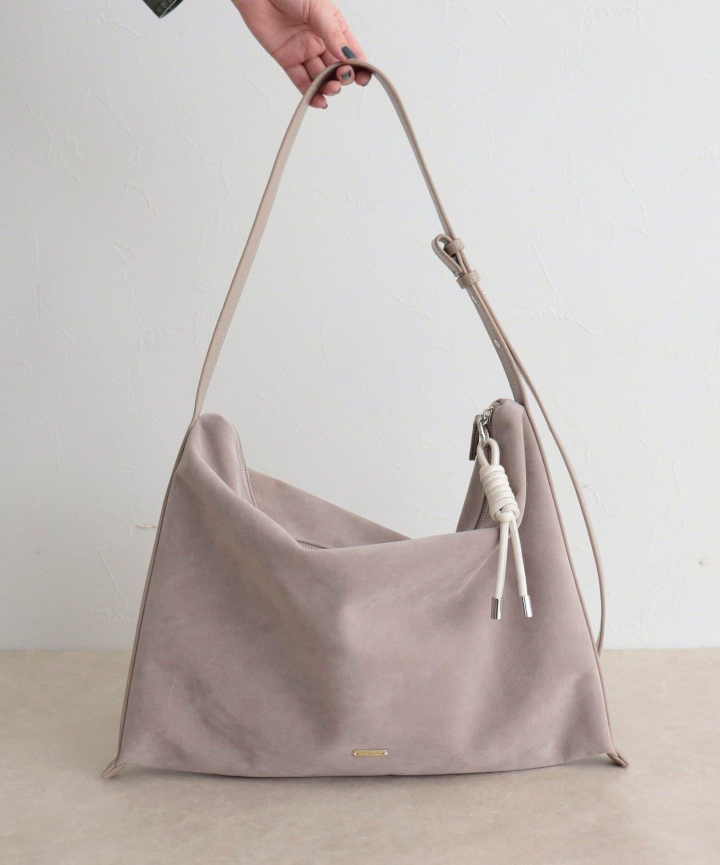 仿麂皮軟方形單肩包