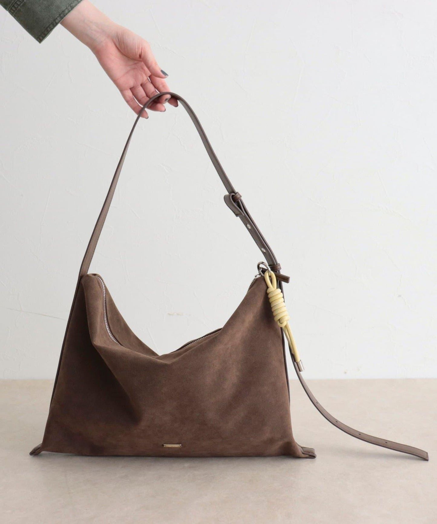 仿麂皮軟方形單肩包