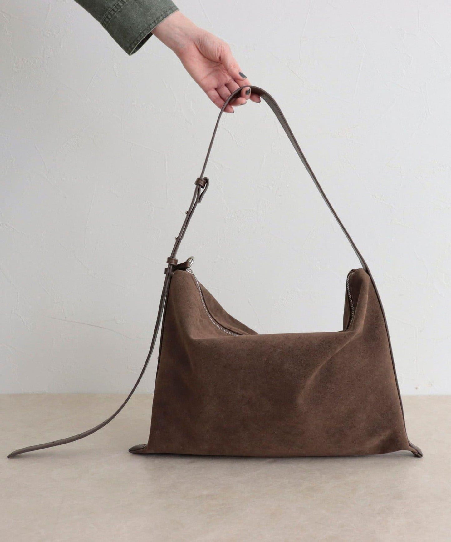 仿麂皮軟方形單肩包