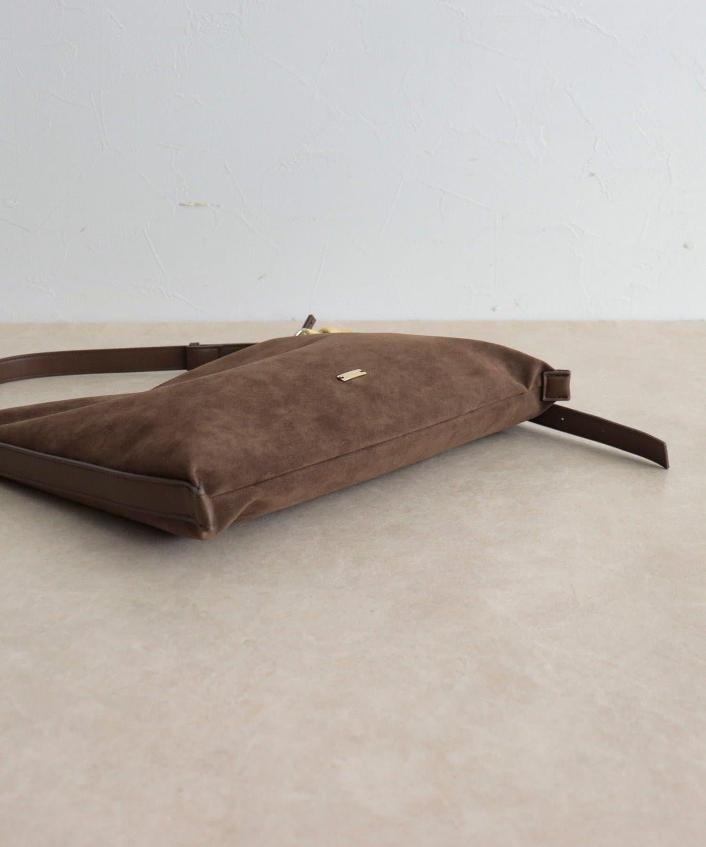 仿麂皮軟方形單肩包