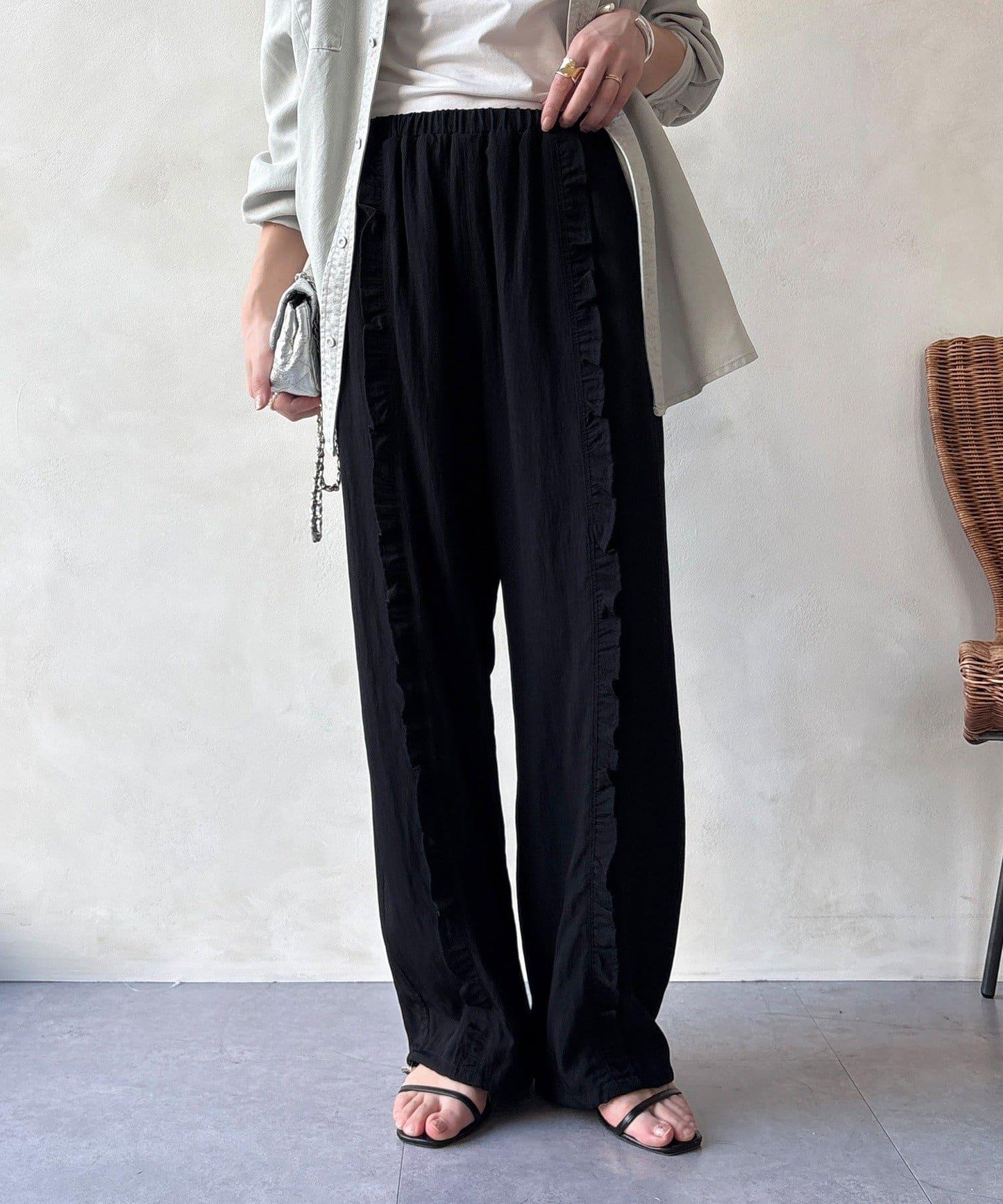 荷葉邊裝飾褲子（網絡）