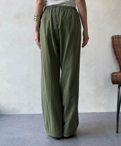 荷葉邊裝飾褲子（網絡）