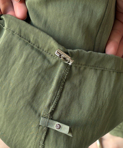 荷葉邊裝飾褲子（網絡）