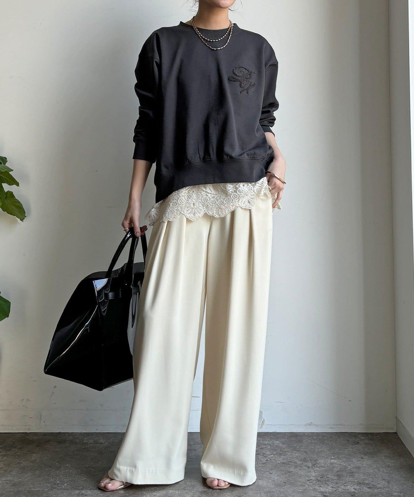 毛圈 後拉鍊 毛巾繡 套頭衛衣