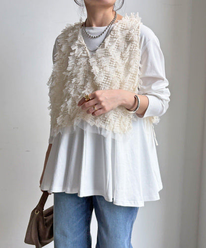 絲帶紗背心 × 傘擺套頭衫套裝